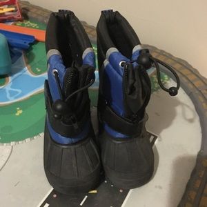 Snow Boots